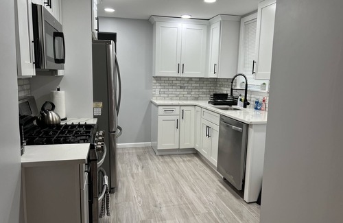 Bogota Apartment | NEW MODERN 1 BEDROOM APT MINUTES FROM NYC!