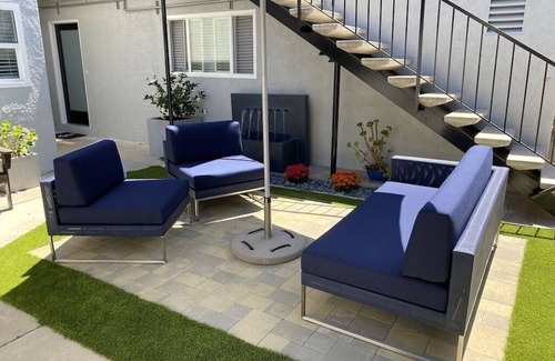 Coronado Condo | NEW Modern Island Getaway, sleeps 6, Dog Friendly!