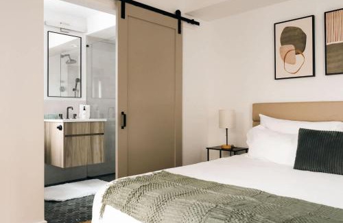 River North Art District House | New Modern Luxe Stay - Roof Deck - Center of RiNo