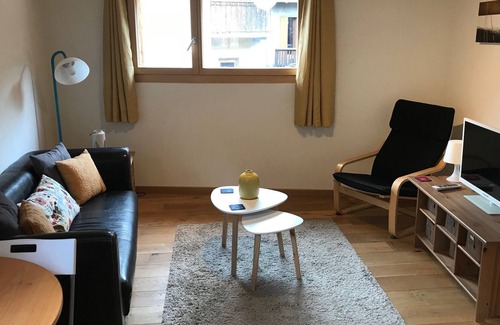 Le Chable Apartment | New, Modern, Pretty One Bedroom Apartment in the Heart of Le Chable