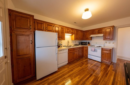 Jefferson City Apartment | New! Parkers Place Suite 4