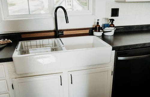 Baxter Cabin | NEW! "Perch lake bungalow" lakefront w/hottub!