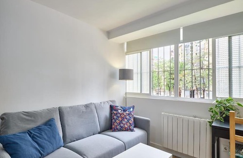 Usera Apartment | NEW Plaza Elíptica Metro Bus 15 min centro 3d Luxe reformado