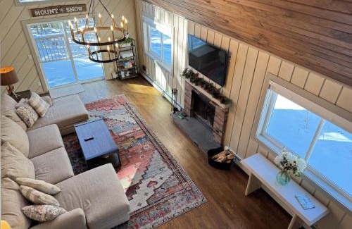 West Dover Ski Chalet | NEW Private Chalet - 4 mins to Mt Snow