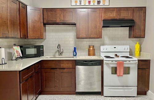 Harahan Condo | New Renovation- Centrally Located!