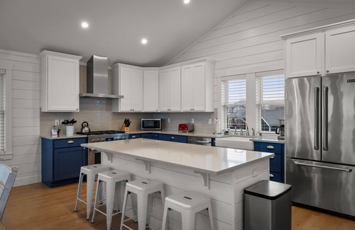 Seabrook House | New* Seabrook's Ciao Bella Beach: Oceanview, Dog Friendly!