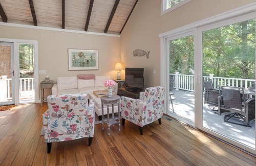 New Seabury House | New Seabury-Bright Coves-Exceptional Secluded Private Home