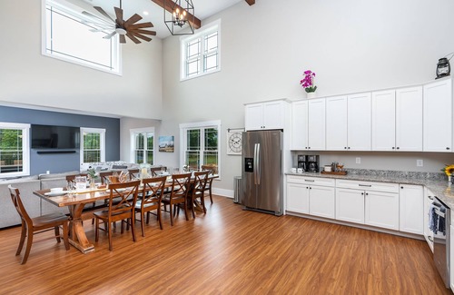 Faber House | NEW! Secluded Farmhouse + Solar Heated Pool + Firepit