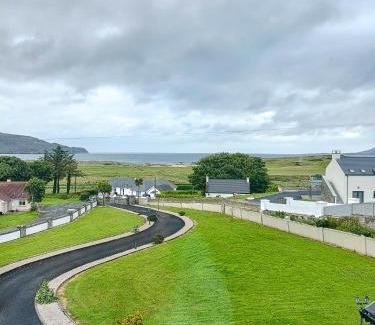 Dunfanaghy Apartment | New Spacious Coastal Retreat