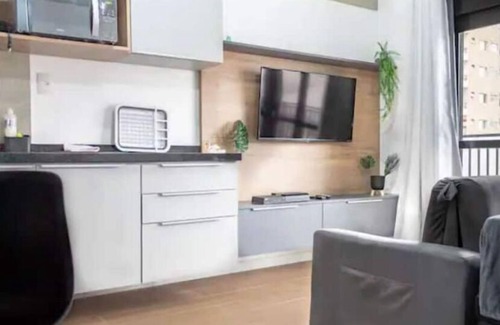 Higienopolis Apartment | New Studio Next Paulista Av, Fast Wifi and Balcony