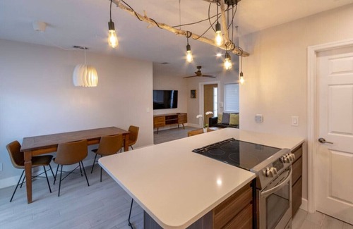 Horton Shores House | NEW! Stylish & Cozy Sea Grape near Beach & Flagler