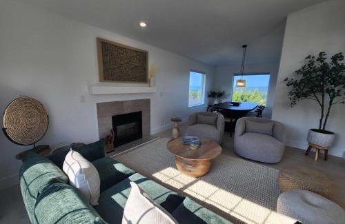 Marysville House | *NEW* Sunset Ridge Marysville 5 Beds 4 Baths