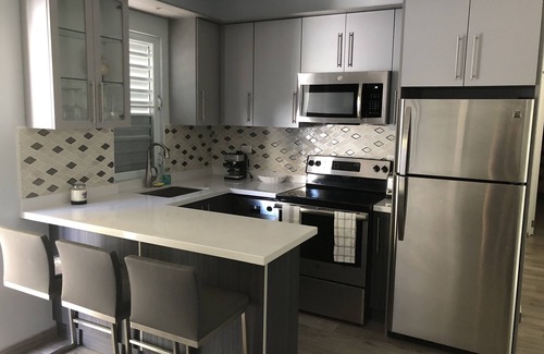 Aguacate House | NEW - The Perfect Home Away from Home