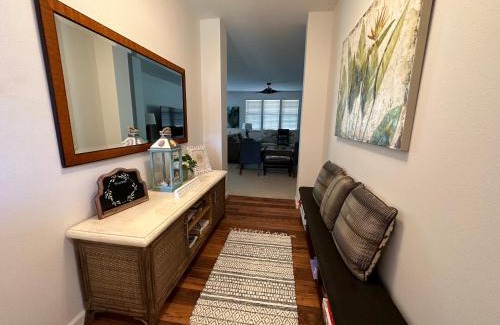 Makaha Valley House | New Tropical Island Ohana near Beach with community Pool Spa Gym PingPong and more