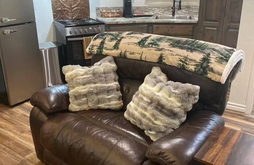 Canton Apartment | NEW Unforgettable, Hidden Gem~The Cedar Silo! Near Canton, Tx,
