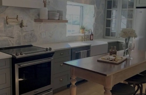 Prince Edward House | NEW - Victorian Italianate offering top Amenities