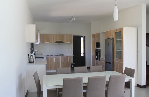 Calodyne Villa | New Villa in private and quiet setting on Calodyne - Lacaz Calodyne