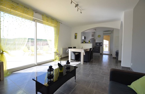 Vallon-Pont-d'Arc Villa | New villa with private pool Vallon Pont d'Arc