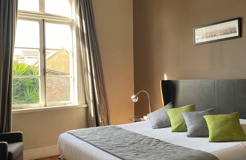 Cerro Alegre Hotel | New Voga Guesthouse