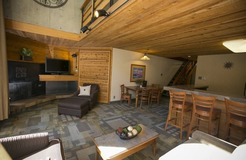 Salt Lake Mountain Resorts Cabin | New Year's at Iron Blosam Lodge, Snowbird December 31, 2022 to January 7, 2023