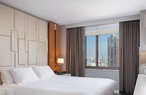 Midtown East Resort | New Year's Eve In NYC! Midtown 45! 1 Bdrm sleeps 4
