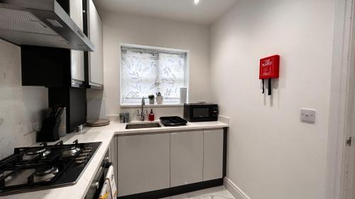 Rushmoor District House | Newbuild, 3 Bedroom house with free parking