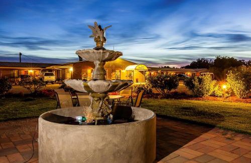 Gillenbah Hotel | Newell Motor Inn Narrandera