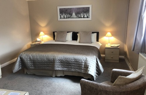 Newent Cabin | Newent Golf Club & Lodges