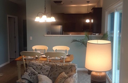 Rensselaer Apartment | Newer 2 bedroom 1 bath with attached garage and free washer/dryer in a great loc