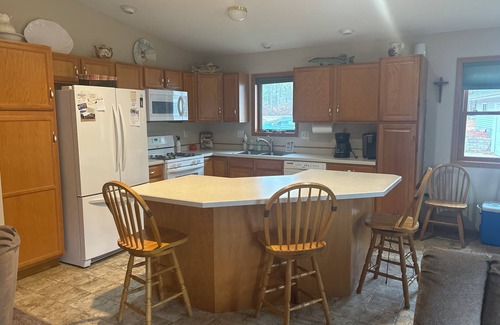 Markville House | Newer 4 bdrm lake home 5 minutes from everything Danbury