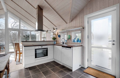 Hornsved House | Newer holiday home in green surroundings