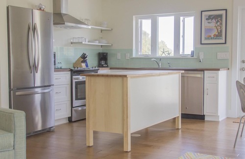 Vilano Beach House | Newer Home with Screened Balcony ~ Pet Friendly ~ Steps to the Ocean!