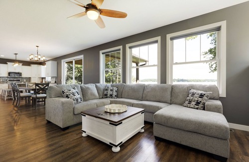 Grandy House | Newer Lakehouse on 100ft of Shoreline