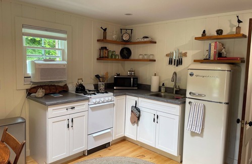 Bridgewater Cottage | Newfound Lake, cozy cottage, minutes to beach.