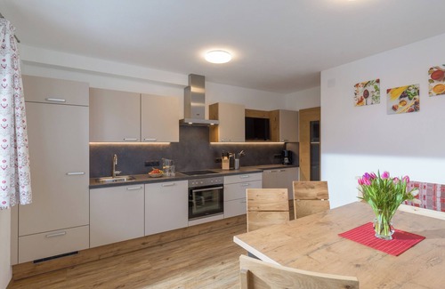 Ramsau im Zillertal Apartment | Newly built in 2020, modern furnishings, quiet location, 2 bathrooms, sauna(May 2025)