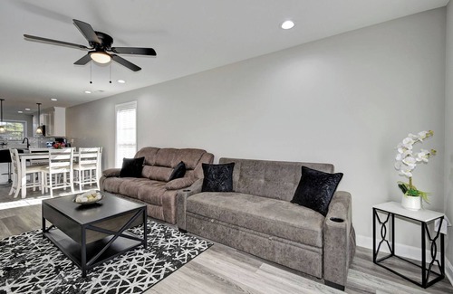 Buechel House | Newly Built Home Near Downtown Louisvillenn