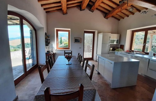 Montecchio Villa | Newly Discounted Private Villa with Infinity Pool - Fantastic Views and Sunsets.