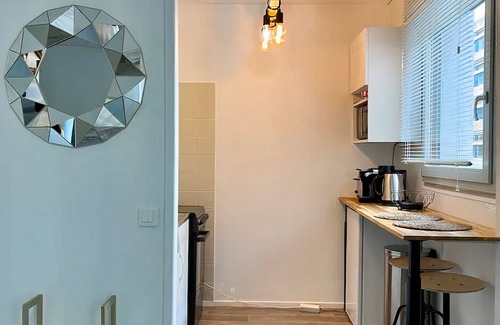 Voltaire - Saint Amour Apartment | Newly equipped studio in Part-Dieu