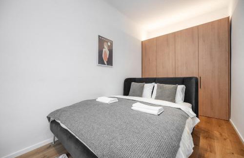 Old Town Apartment | Newly Furnished Vilnius Town Hall Apartments by Reside Baltic