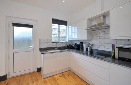 Combe Down House | Newly Refurbished 4 Bedroom Detached House