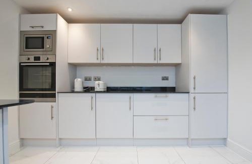 Havering House | Newly refurbished house