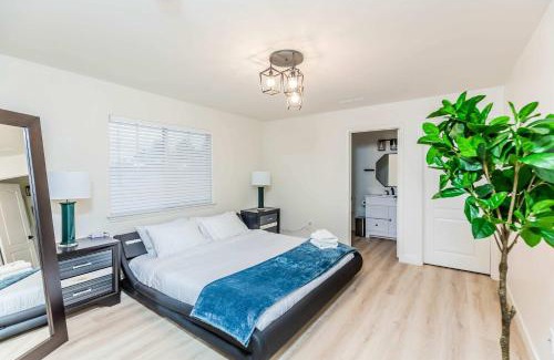 East Pasadena House | Newly Remodeled 5B4B 2 mile from the Rose Parade