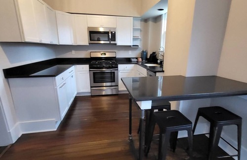 Columbia-Tusculum House | Newly Remodeled Columbia-Tusculum 3BR Gem