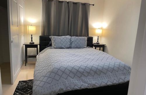 Whitney Ranch House | Newly Remodeled Family Friendly 3B/2B House