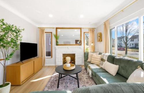 Parma Heights House | Newly Remodeled Home With a Game Room