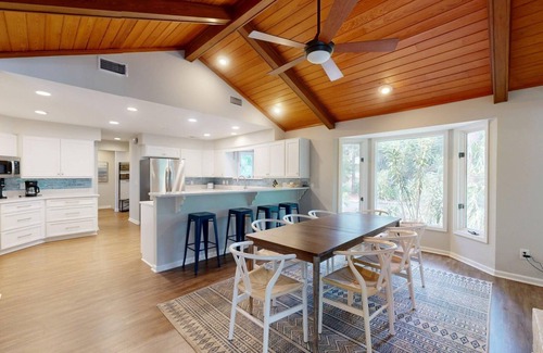 Palmetto Dunes House | Newly remodeled home with private pool and spa
