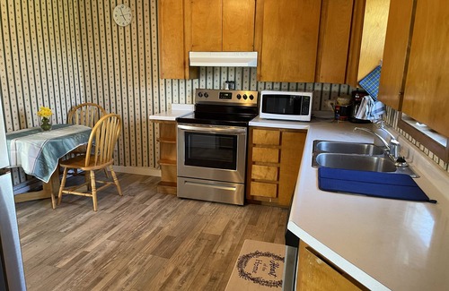 Mavillette House | Newly renovated 4 bedroom 2.5 bathroom beachhouse close to Mavillette Beach.