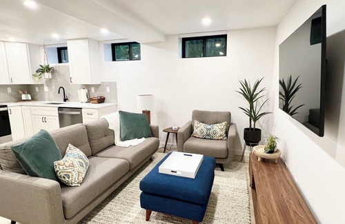 Bothell House | Newly Renovated, AC, Walkable, Central Downtown Bothell