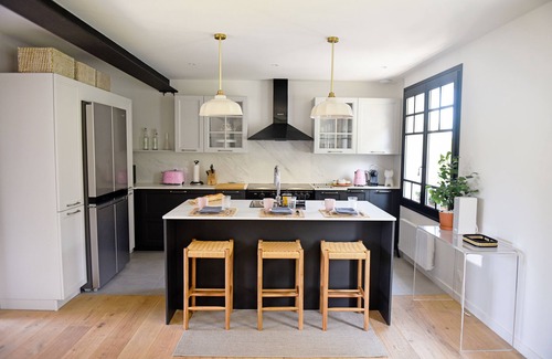 Saint-Lunaire House | Newly Renovated Beach Home near Dinard & St. Malo!