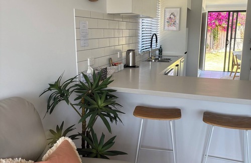 North Geelong House | Newly renovated, family & pet friendly two bedroom property in Geelong.